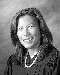 Black and white portrait of Chief Justice Cantil-Sakauye